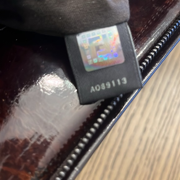 Authentic Like New Fendi Vernice - Picture 6 of 7